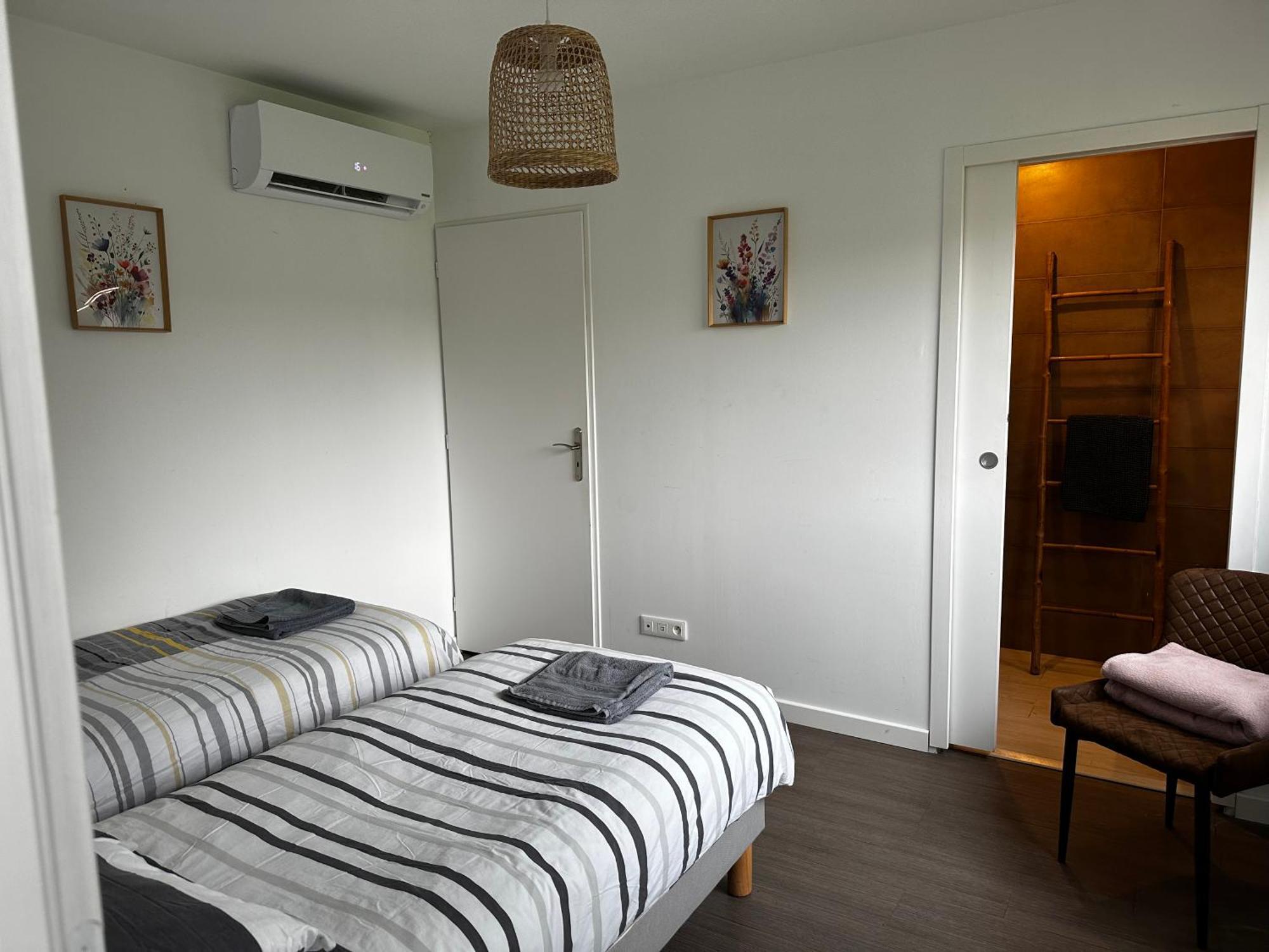 Maison La Capucine Sur Quai De Seine, Wifi, Machine A Laver, Parking Prive Gratuit Vernon  Eksteriør billede